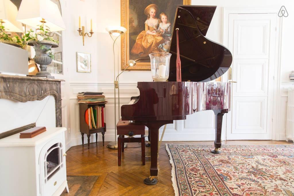 Villa La Gloriette Руан Екстериор снимка